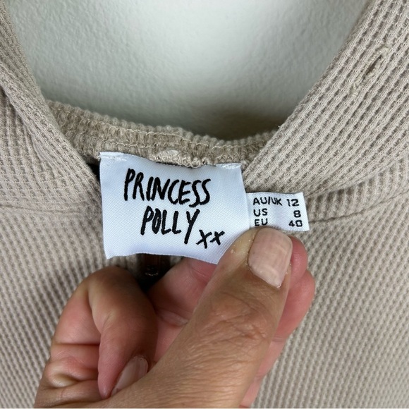 Princess Polly Cropped thermal waffle knit hooded zip front sweater size: 8 - Picture 3 of 7